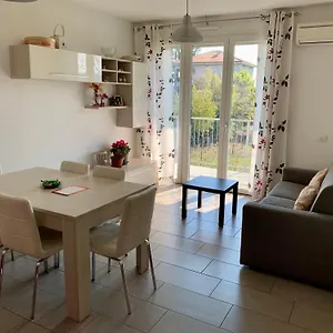  Apartamento Ennodio Italia